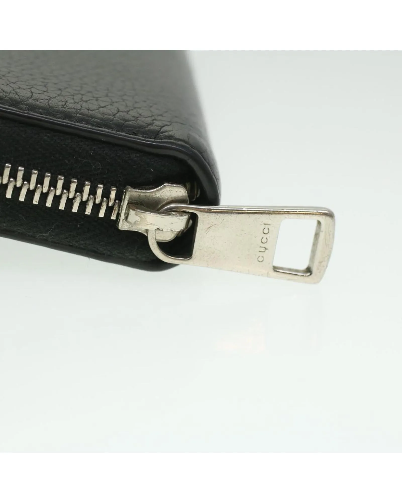 Black Leather Long Wallet by Gucci 473928