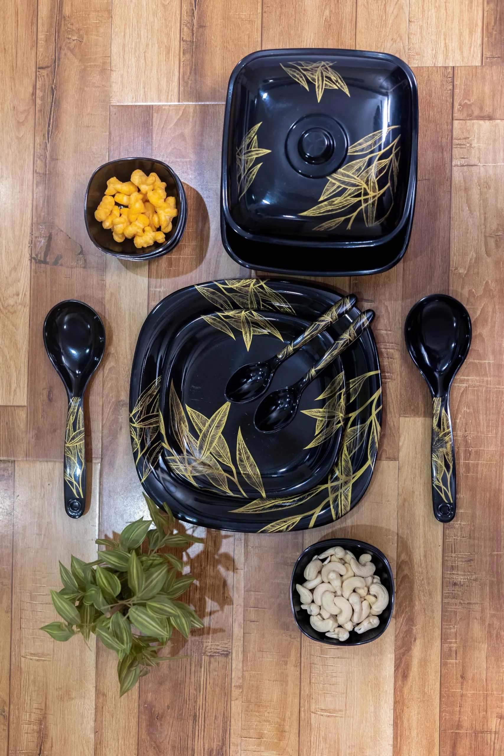 Serve n Style Melamine Dinner Set Pack 40 Pieces - Square Shaped, Black with Golden Print