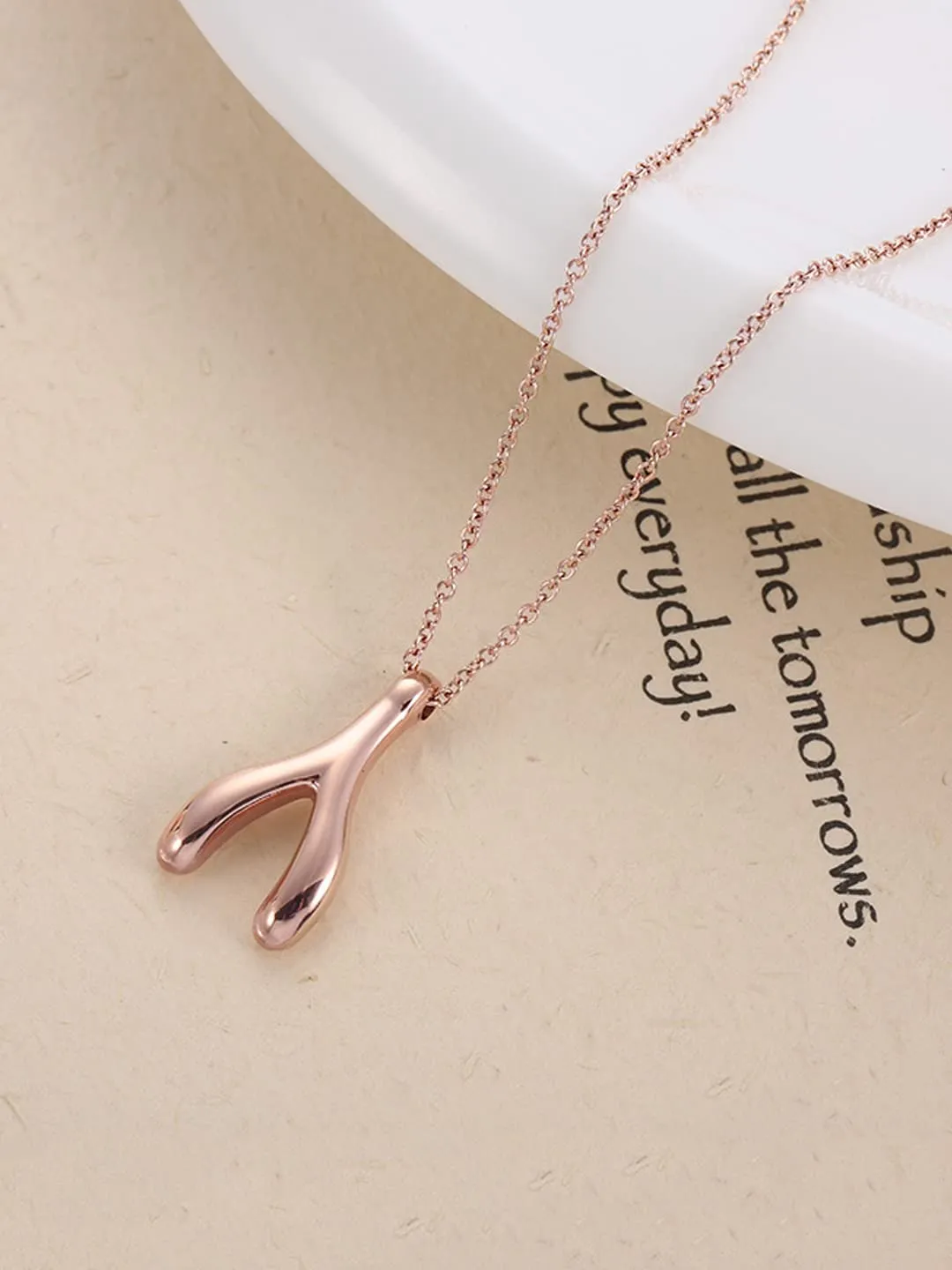 Yellow Chimes Chain Pendant for Women Statement Style Rose Gold Plated Fishbone Charm Chain Pendant Necklace for Women and Girls.